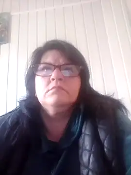 Snapshot of NysiOlsen chatting on 04-30-26, 11:27 NysiOlsen online show from 04-30-26, 11:27