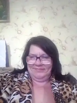 Snapshot of NysiOlsen chatting on 05-04-26, 03:41 NysiOlsen online show from 05-04-26, 03:41