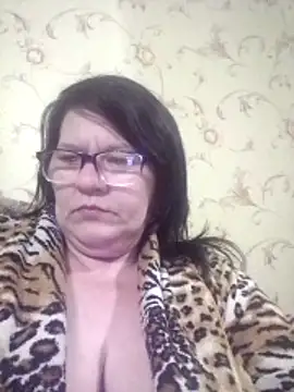Snapshot of NysiOlsen chatting on 05-06-26, 06:24 NysiOlsen online show from 05-06-26, 06:24