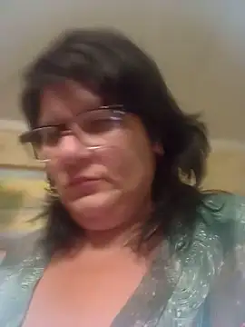 Snapshot of NysiOlsen chatting on 05-31-26, 06:31 NysiOlsen online show from 05-31-26, 06:31