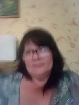 Snapshot of NysiOlsen chatting on 06-14-26, 06:37 NysiOlsen online show from 06-14-26, 06:37