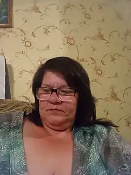 Snapshot of NysiOlsen chatting on 06-14-26, 06:43 NysiOlsen online show from 06-14-26, 06:43