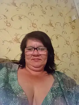 Snapshot of NysiOlsen chatting on 06-17-26, 04:30 NysiOlsen online show from 06-17-26, 04:30
