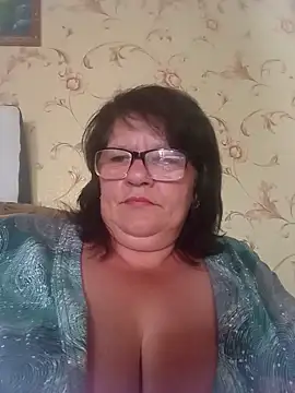 Snapshot of NysiOlsen chatting on 06-27-26, 12:10 NysiOlsen online show from 06-27-26, 12:10