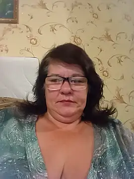 Snapshot of NysiOlsen chatting on 07-11-26, 03:53 NysiOlsen online show from 07-11-26, 03:53