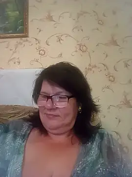 Snapshot of NysiOlsen chatting on 07-19-26, 03:38 NysiOlsen online show from 07-19-26, 03:38