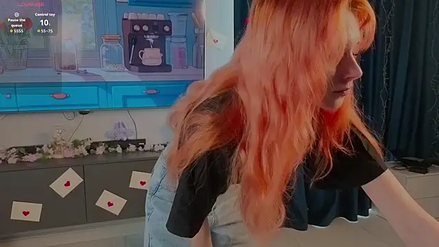 JuanaSumma online show from 03-09-26, 06:06