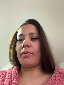 Pretty  Milf online show from 04-11-26, 11:25