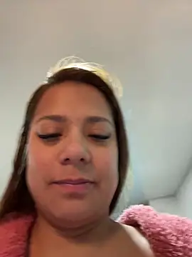 Pretty  Milf online show from 04-24-26, 09:45