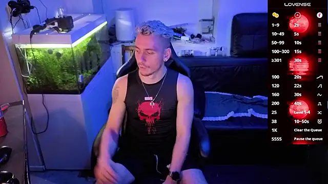 Rayzel White online show from 02-13-26, 12:17