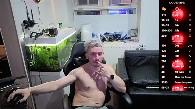 Rayzel White online show from 02-17-26, 10:49