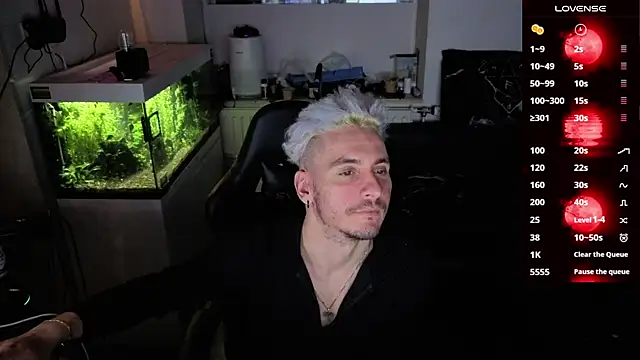 Rayzel White online show from 03-23-26, 08:57