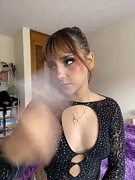 ivy-777 online show from 04-11-26, 10:14