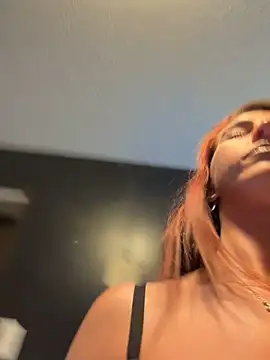 tastemecaroline online show from 03-01-26, 07:38