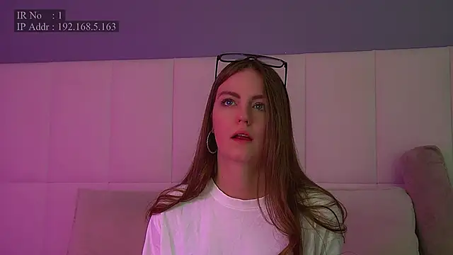 SofiaSarvain online show from 02-06-26, 06:11