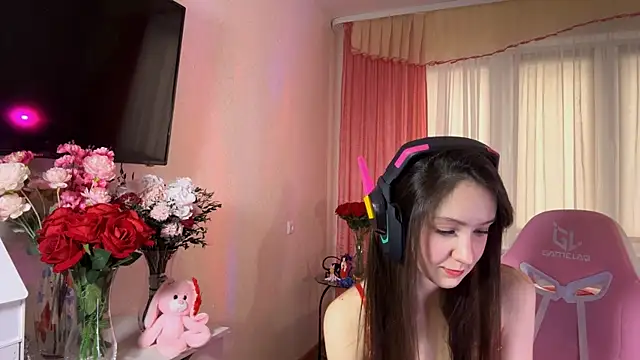 MarcelaBlas online show from 02-10-26, 01:59