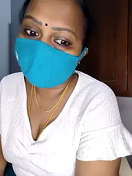 Snapshot of Tamil_Ranjitha chatting on 01-13-26, 02:55 Tamil Ranjitha online show from 01-13-26, 02:55