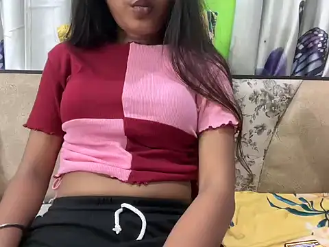 Brown-beauty online show from 07-24-26, 03:04