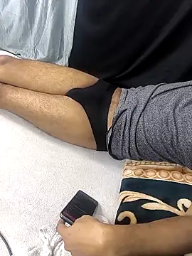 Snapshot of Babu1988UP chatting on 02-01-26, 11:42 Babu1988UP online show from 02-01-26, 11:42