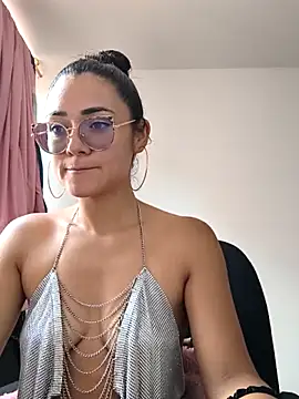 Freyarosse online show from 02-05-26, 06:34