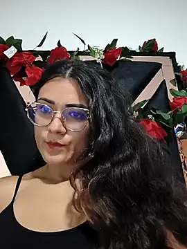 Freyarosse online show from 02-17-26, 12:18