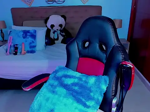 charlotte bronte online show from 02-21-26, 05:36