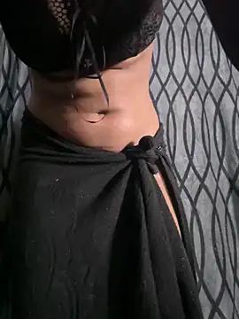 Sassyreyaaa online show from 04-04-26, 07:22