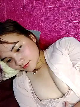 Lisakeem online show from 03-10-26, 04:17