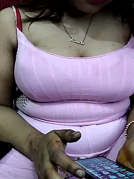 Hot queen3210 online show from 03-10-26, 06:35