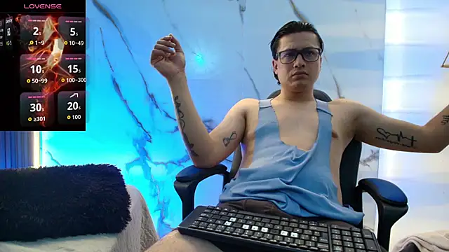 Snapshot of Danner_Alaia chatting on 02-12-26, 08:48 Danner Alaia online show from 02-12-26, 08:48