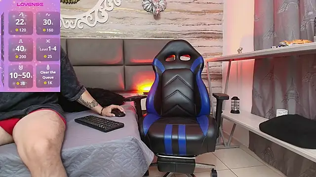 Snapshot of Danner_Alaia chatting on 03-03-26, 07:53 Danner Alaia online show from 03-03-26, 07:53