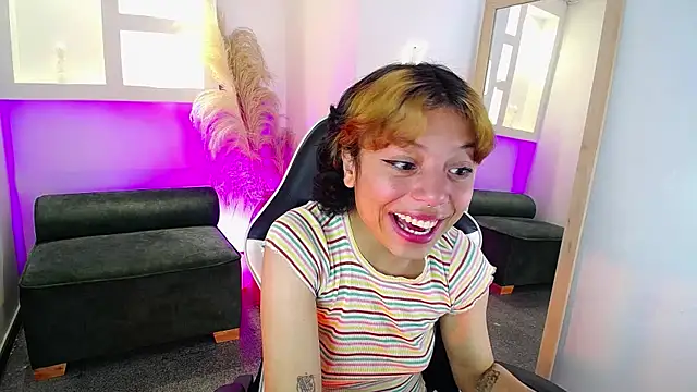 melodyy as online show from 04-25-26, 12:52