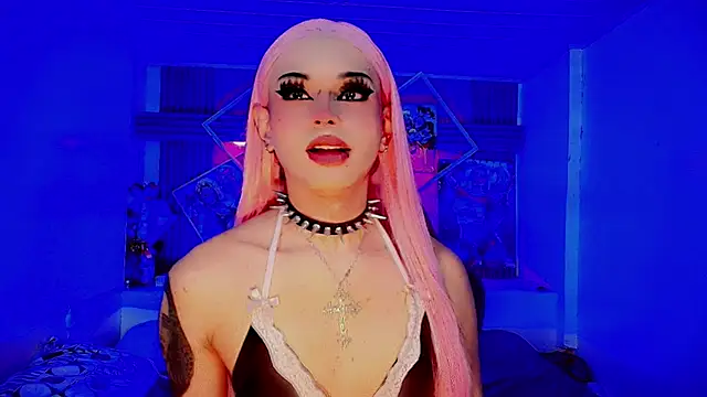 Snapshot of Lisa_sparkleee chatting on 05-22-26, 03:13 Lisa sparkleee online show from 05-22-26, 03:13