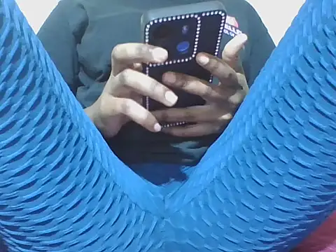 Littlemistress24 online show from 02-24-26, 06:06