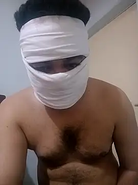 gujjuboysexy123 online show from 04-28-26, 11:48