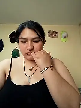 LauraHorny69 online show from 03-26-26, 07:08