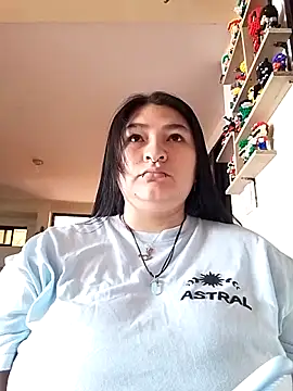 LauraHorny69 online show from 04-25-26, 03:09