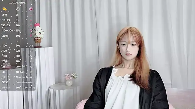 Snapshot of qingqing_love2025 chatting on 05-27-26, 01:57 qingqing love2025 online show from 05-27-26, 01:57