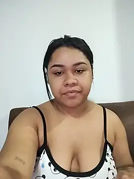 Snapshot of cami__sexy chatting on 05-23-26, 04:50 cami sexy online show from 05-23-26, 04:50