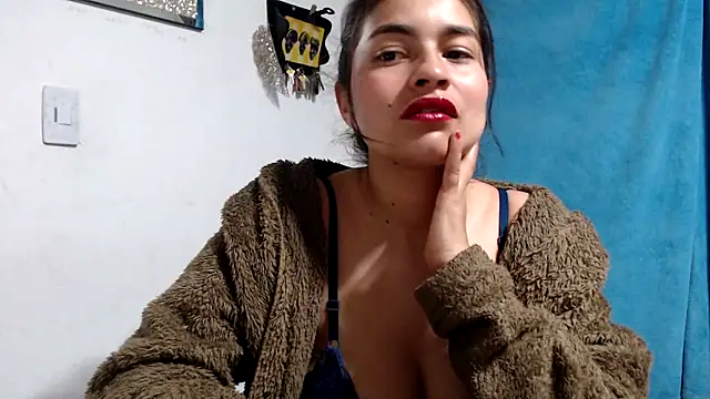 Scarlett Hot69 online show from 03-16-26, 07:01