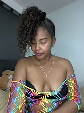 Snapshot of NovaCeleste chatting on 05-20-26, 05:24 NovaCeleste online show from 05-20-26, 05:24