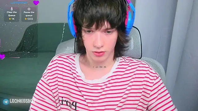 LeonBoykisser online show from 07-09-26, 10:08