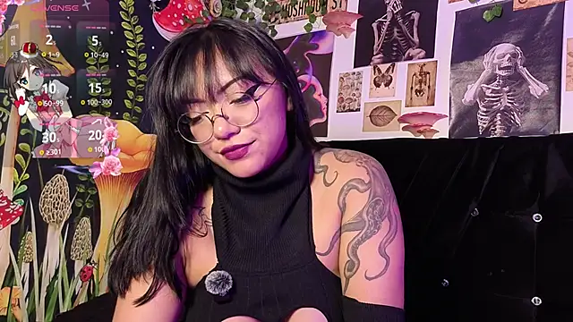 victoriia thompson online show from 03-02-26, 08:37