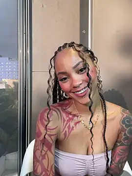 LizStorm  online show from 06-19-26, 11:58