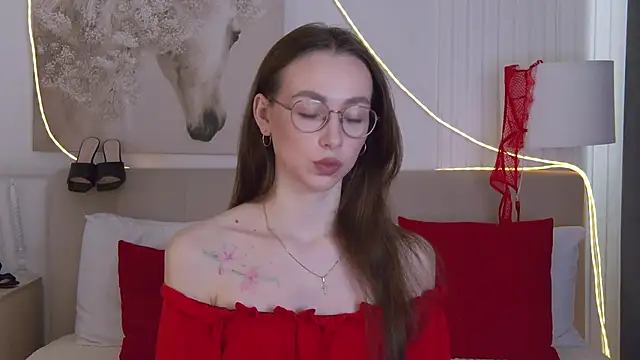 Emily Simon online show from 04-23-26, 04:57