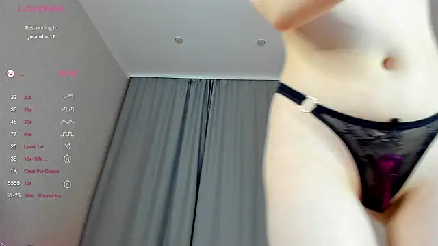 Allettaevee online show from 02-19-26, 01:23