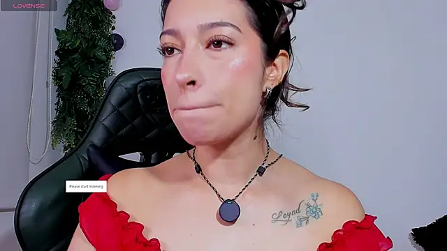 Noaah25  online show from 03-23-26, 04:16