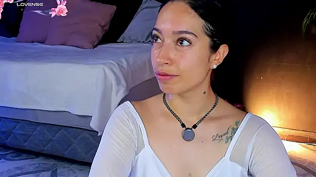 Noaah25  online show from 03-29-26, 03:28