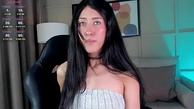 Snapshot of internett_sweetheart chatting on 07-23-26, 05:49 internett sweetheart online show from 07-23-26, 05:49