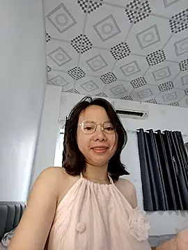 Famrita online show from 04-18-26, 11:16